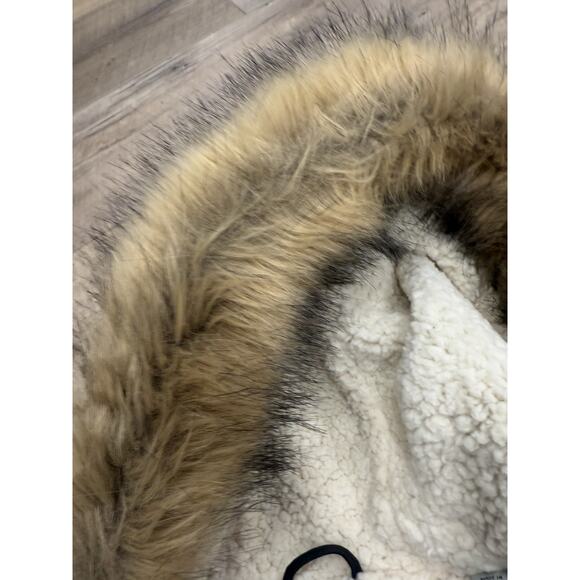 Levi's Women's Parka Jacket Size XL Faux Fur Hooded Black Coat - Picture 9 of 14